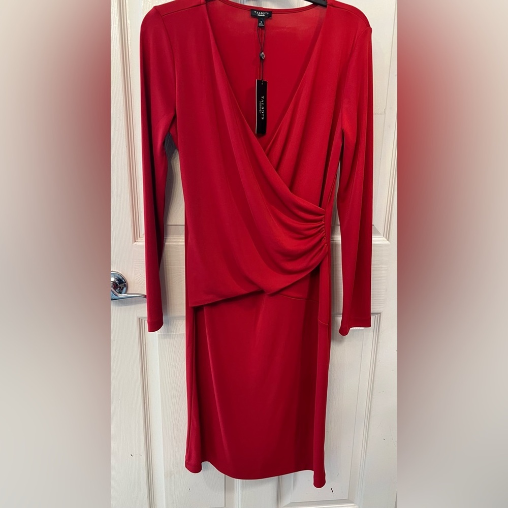 ❤️❣️NWT-TALBOTS BEAUTIFUL RED LONG SLEEVE DRESS SZ S❣️❤️